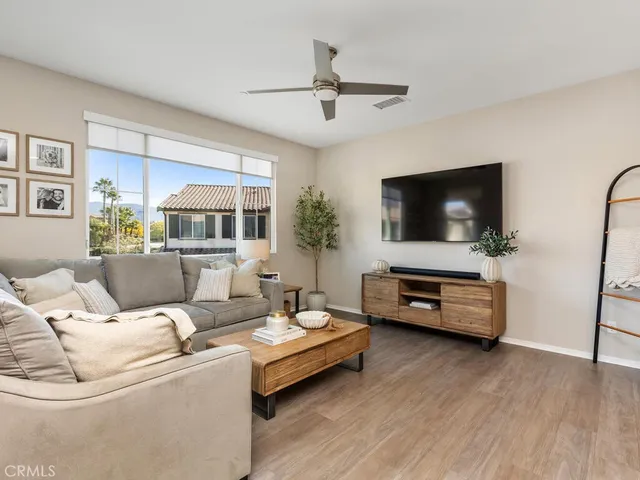 $540,000 | 45356 Via Nubes, Temecula, CA 92592