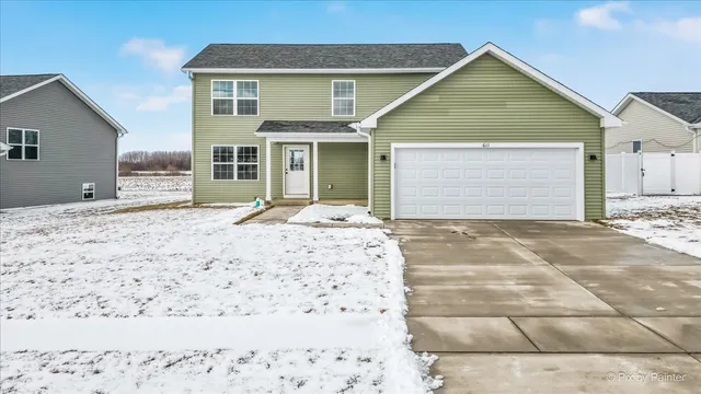 $299,900 | 611 Apple Valley Road, Harvard, IL 60033