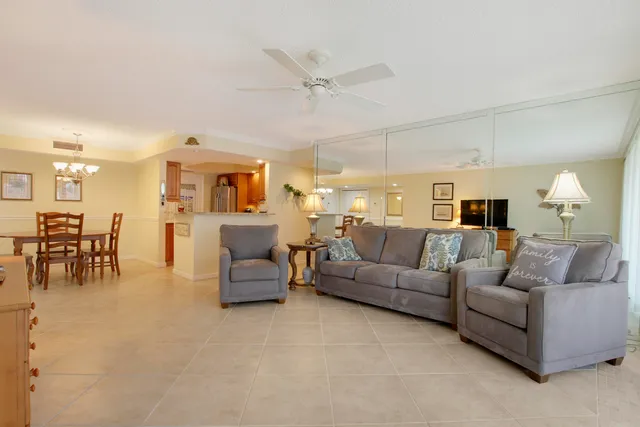 $4,000 | 630 Ocean Drive, Unit 102, Juno Beach, FL 33408