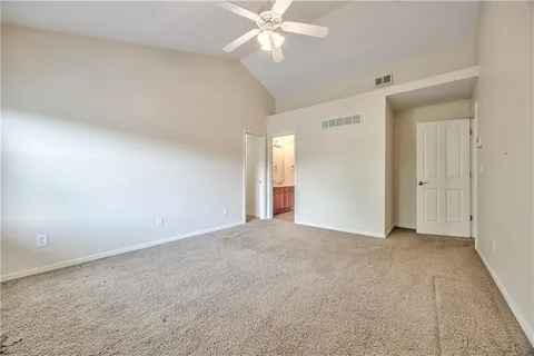 $355,000 | 16164 Linden Street, Overland Park, KS 66085