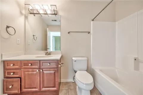 $355,000 | 16164 Linden Street, Overland Park, KS 66085