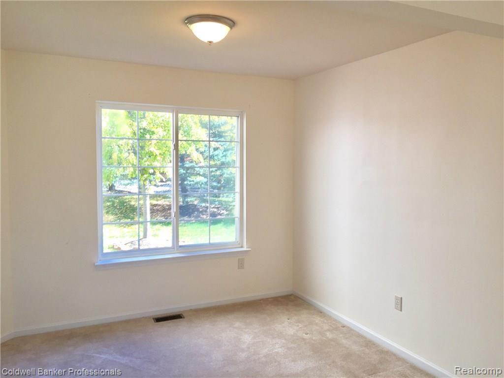 4235 Strathmore Lane Canton, MI 48188 - Photo 6 of 8