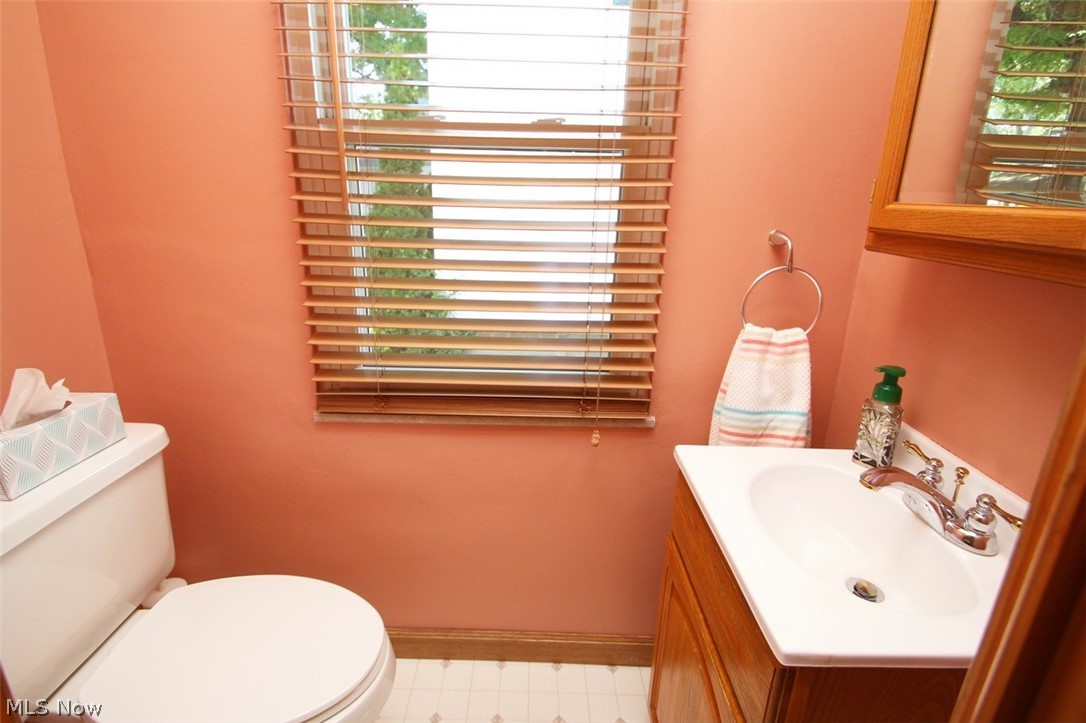 23840 Alberton Road Euclid, OH 44123 - Photo 19 of 33 Half bath off kitchen