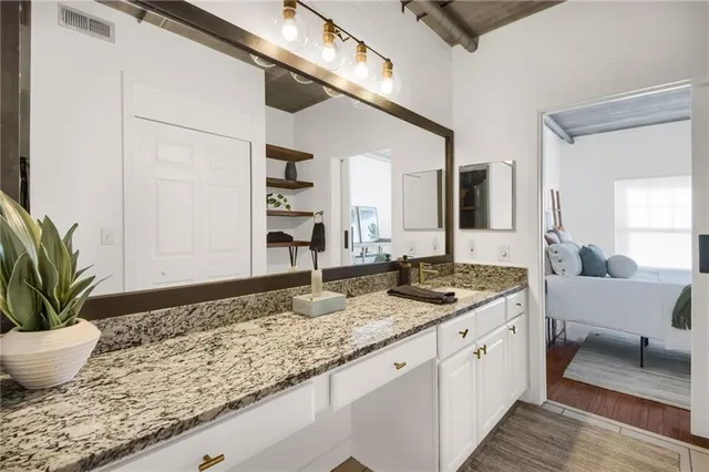 $275,000 | 800 Peachtree Street Northeast, Unit 1102, Atlanta, GA 30308