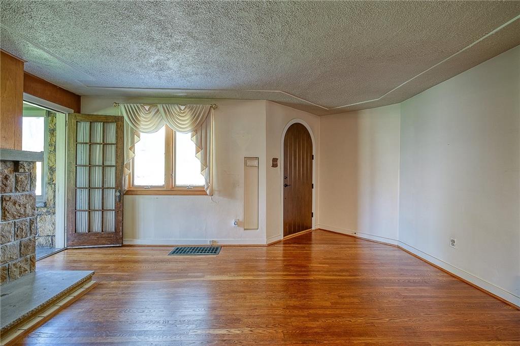 410 980th Road McDonald, PA 15057 - Photo 4 of 20 Gallery Image 4