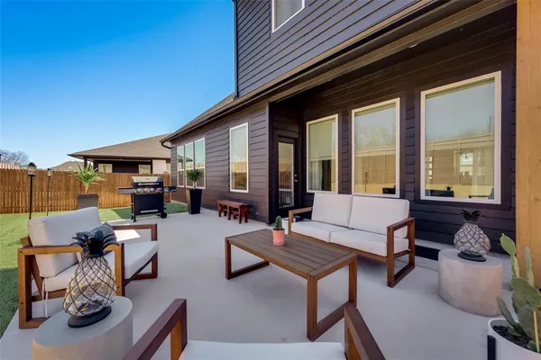 $3,199 | 9848 Chaparral Pass, Fort Worth, TX 76126