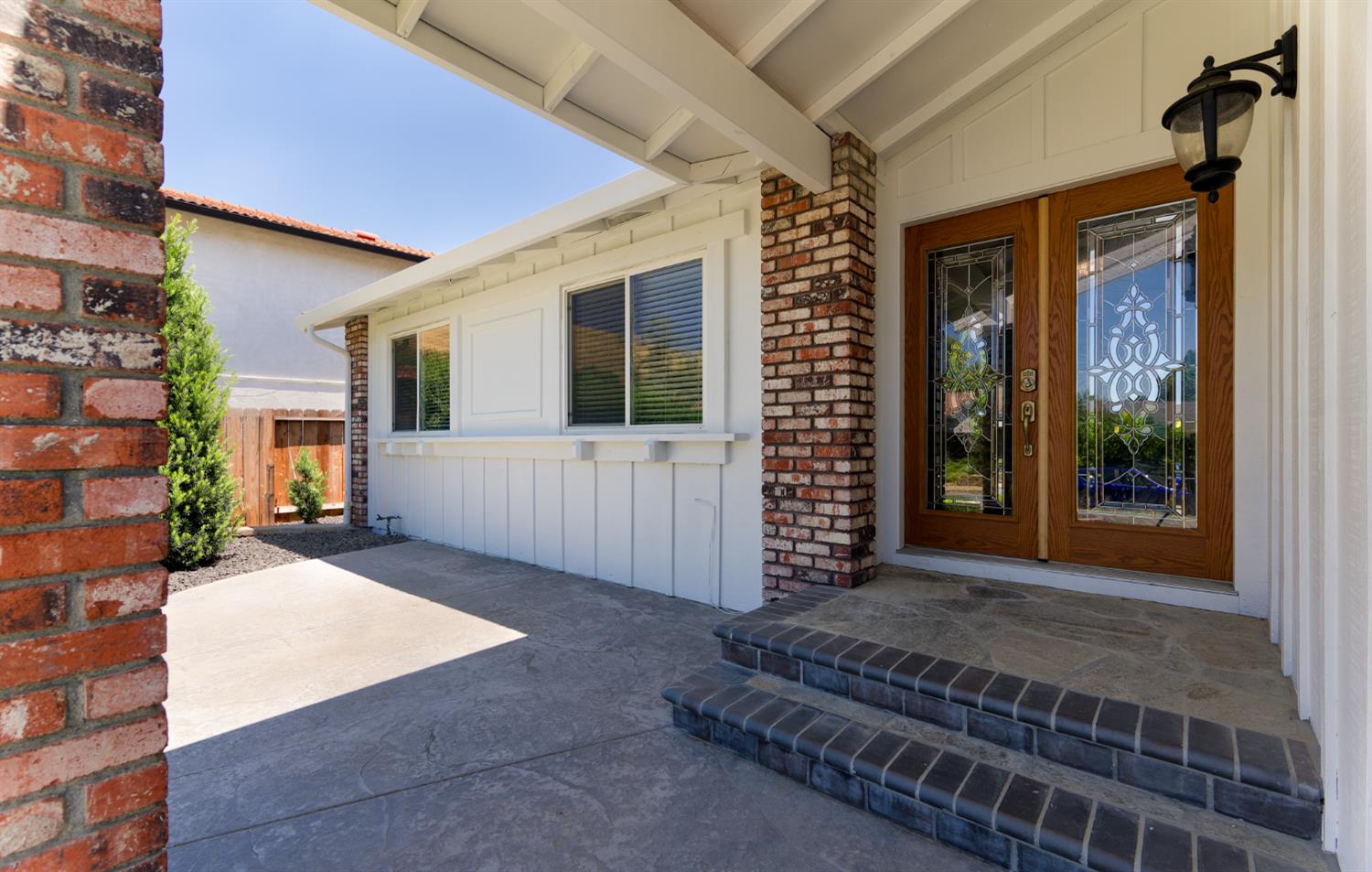 8 Mirango Court Clayton, CA 94517 - Photo 4 of 35