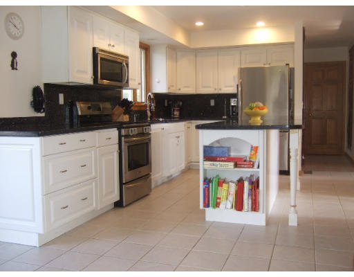 2 Indian Ridge Bridgewater, MA 02324 - Photo 2 of 12 Gallery Image 2