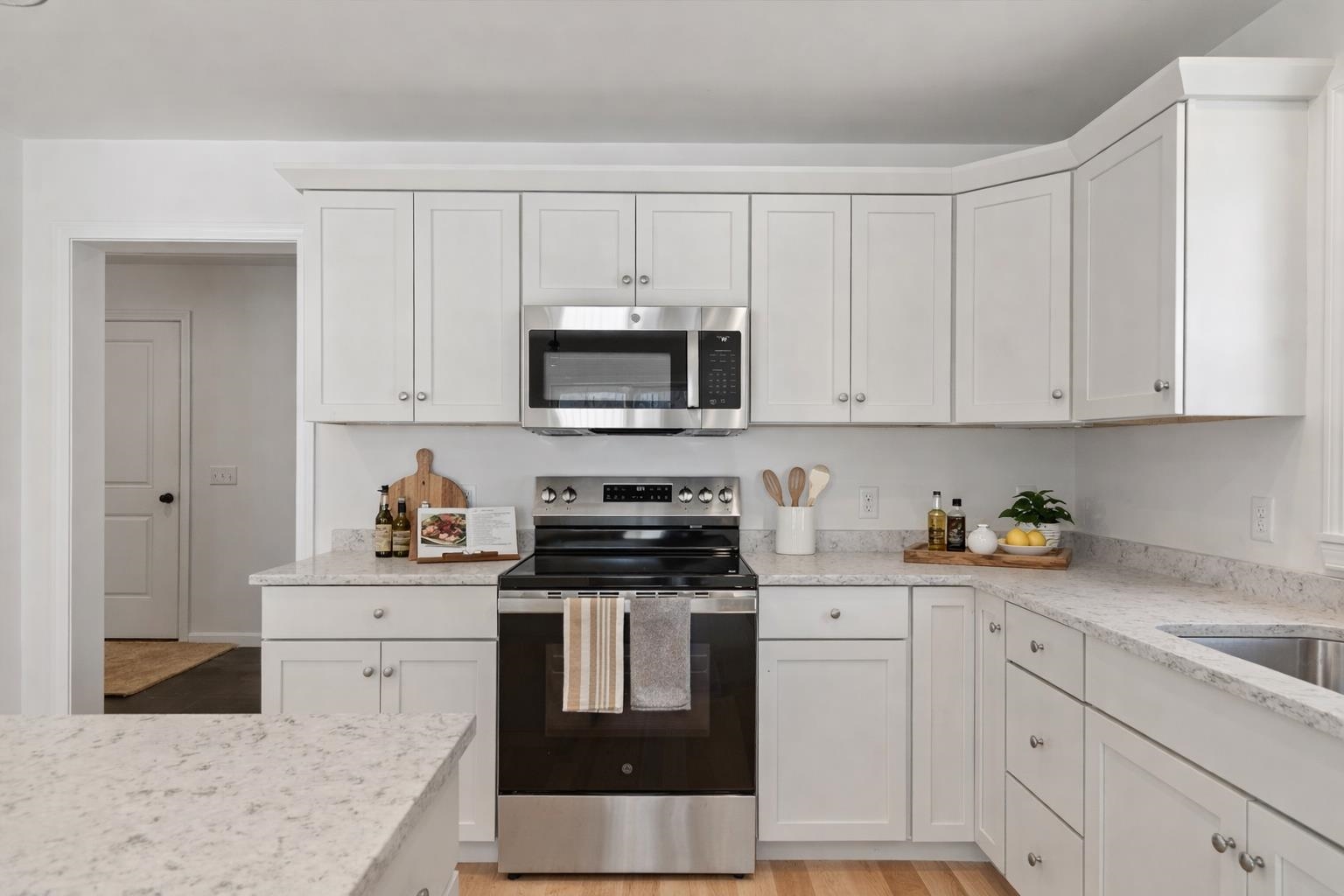 29 Spear Lane, Unit 19 Colchester, VT 05446 - Photo 5 of 59