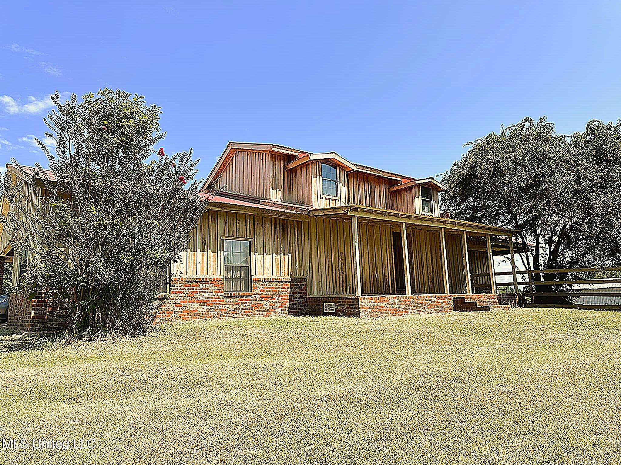2626 Reed Town Road Utica, MS 39175 - Photo 1 of 58 house front