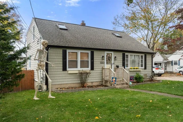 $499,900 | 257 Orchard Street, Woonsocket, RI 02895