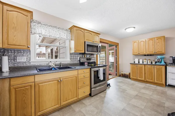 $339,000 | 105 24th Avenue North, Fargo, ND 58102