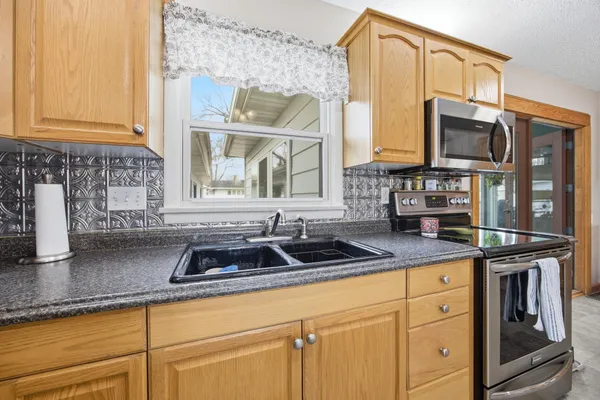 $339,000 | 105 24th Avenue North, Fargo, ND 58102