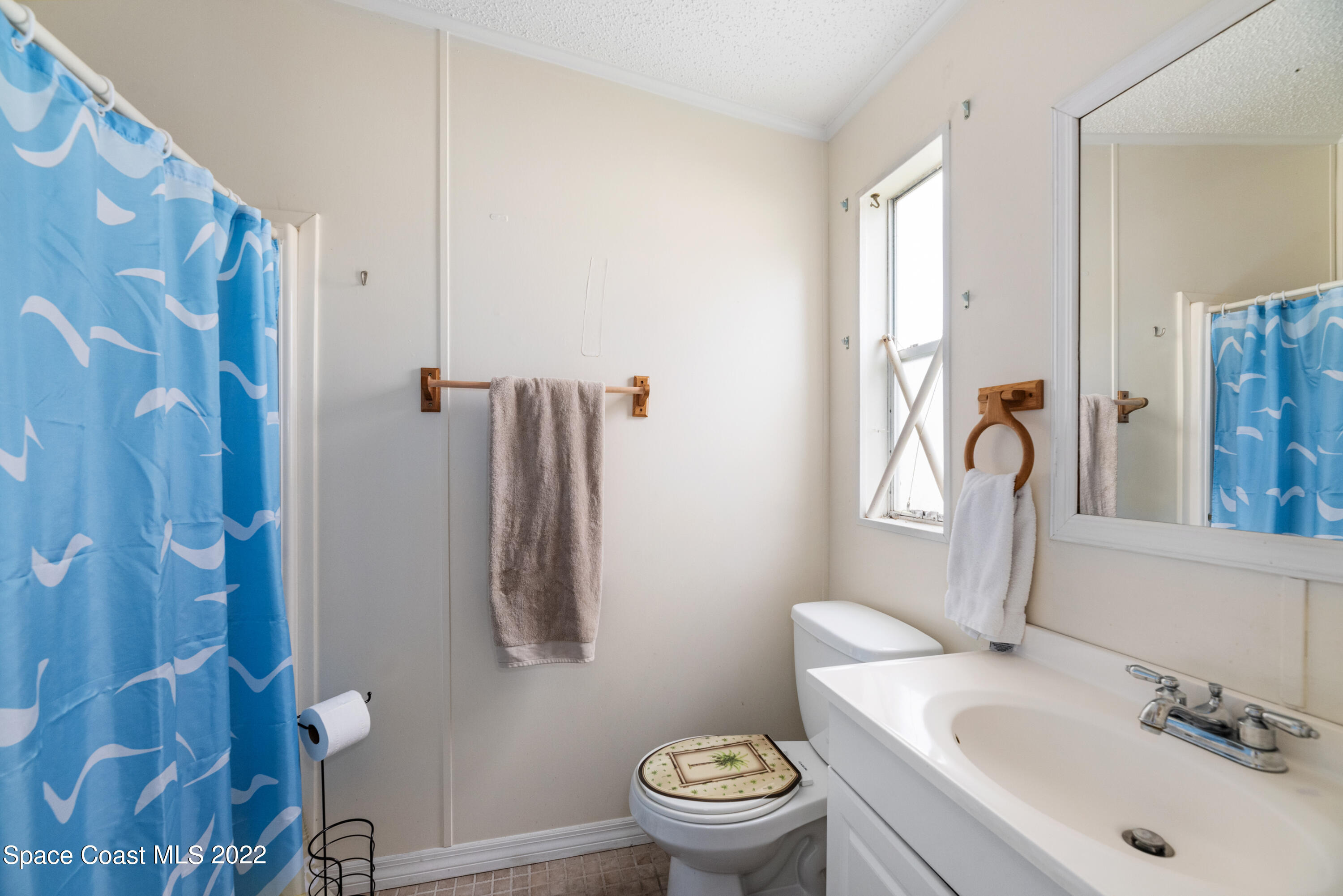 7523 Boxelder Road Micco, FL 32976 - Photo 13 of 42 Primary Bathroom