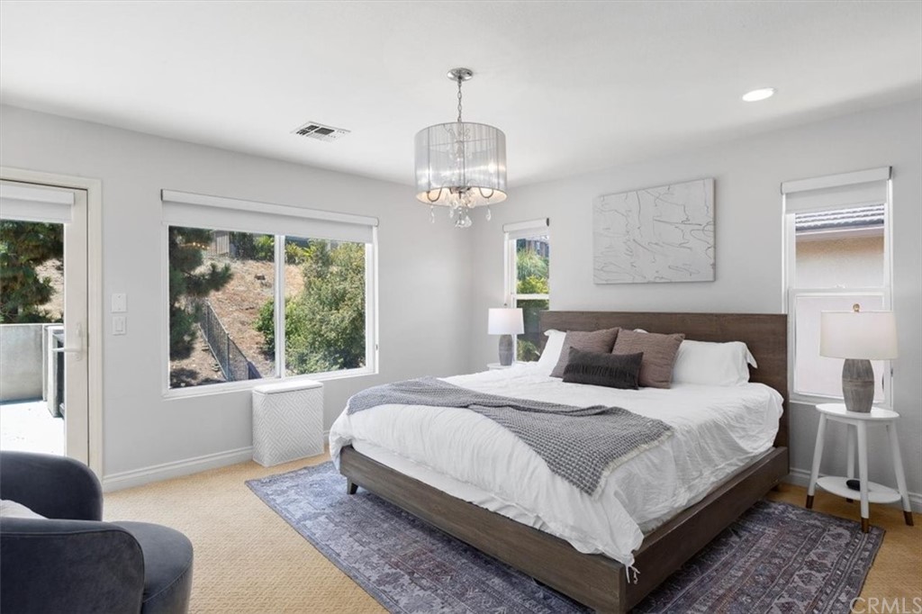 1463 Beechtree Road San Marcos, CA 92078 - Photo 12 of 46