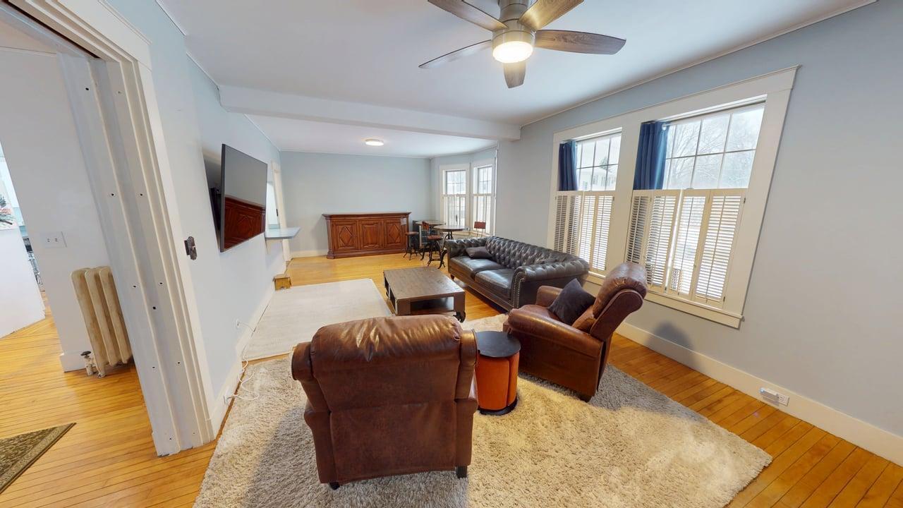 161 Webster Avenue Bangor, ME 04401 - Photo 14 of 49 Living Room