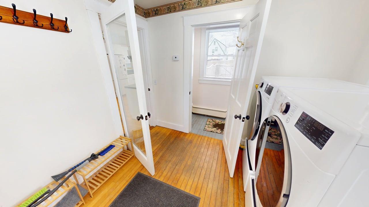 161 Webster Avenue Bangor, ME 04401 - Photo 3 of 49 Mud/Laundry Room