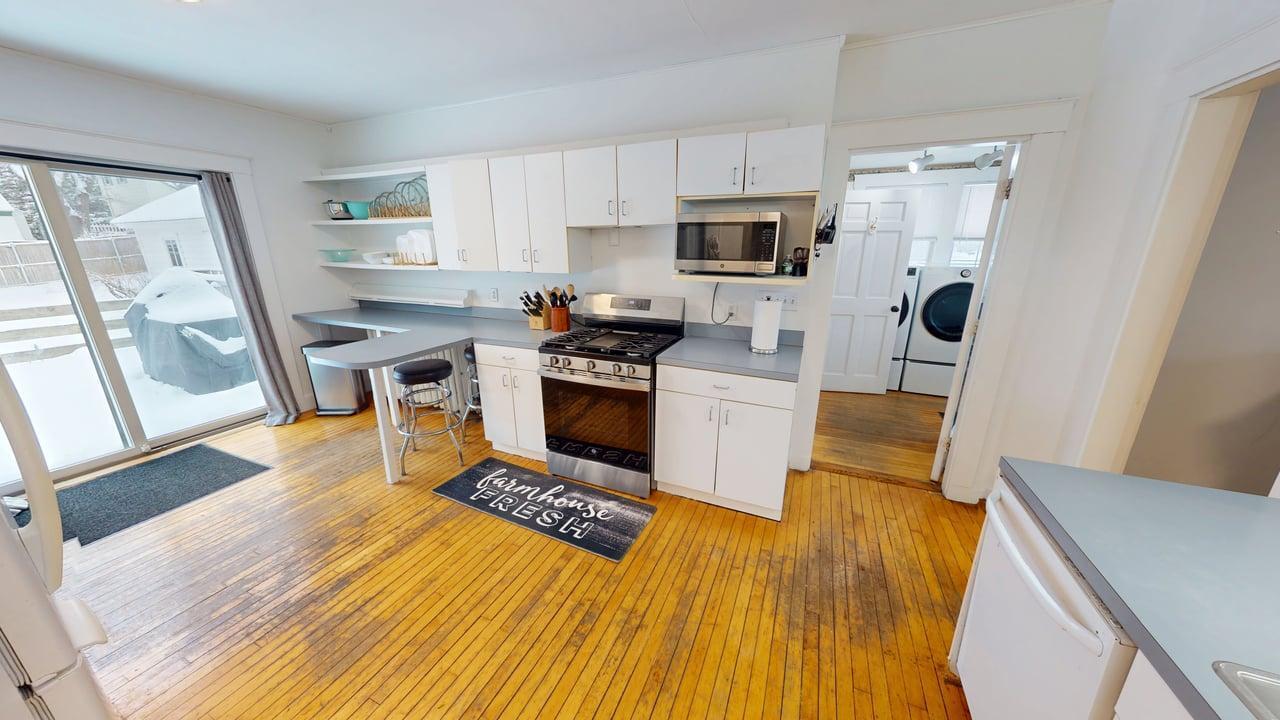 161 Webster Avenue Bangor, ME 04401 - Photo 5 of 49 Kitchen