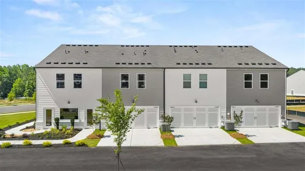 $319,400 | 408 Reflection Drive, Stockbridge, GA 30281