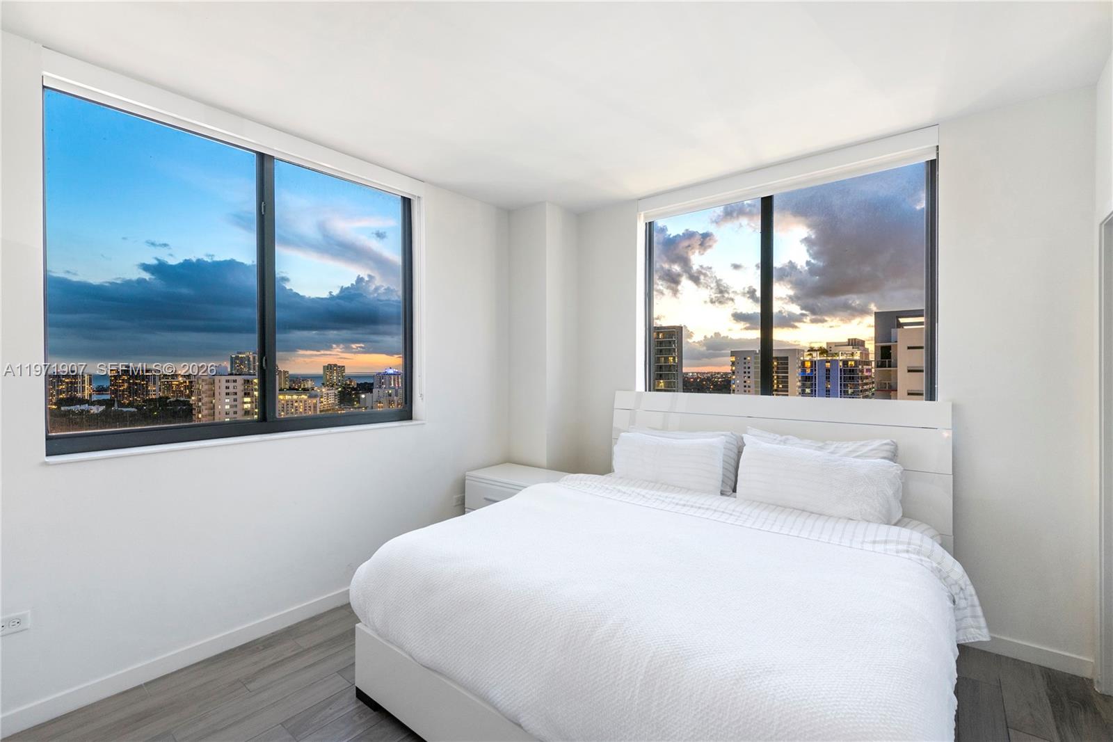 999 Southwest 1st Avenue, Unit 2204 Miami, FL 33130 - Photo 21 of 37