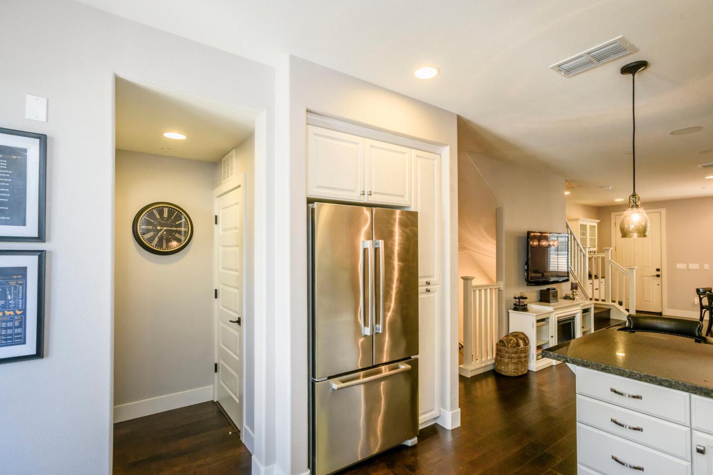 437 Burns Lane San Mateo, CA 94403 - Photo 11 of 22