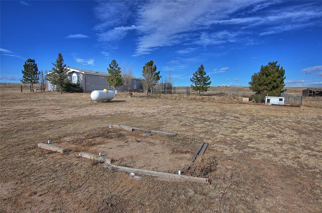 6575 Mulberry Road Calhan, CO 80808 - Photo 3 of 36