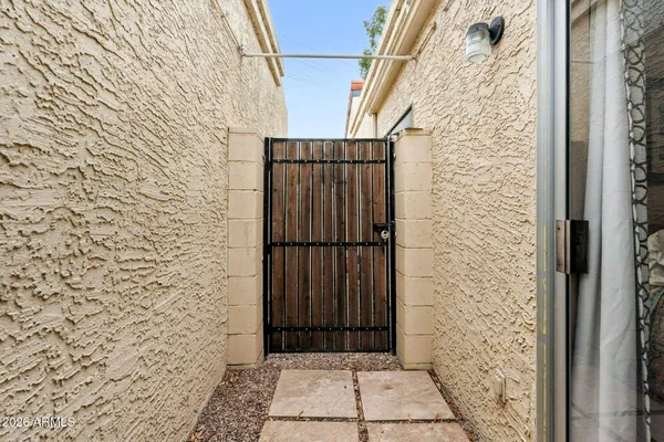 $1,600 | 8004 North 32nd Drive, Unit 1, Phoenix, AZ 85051