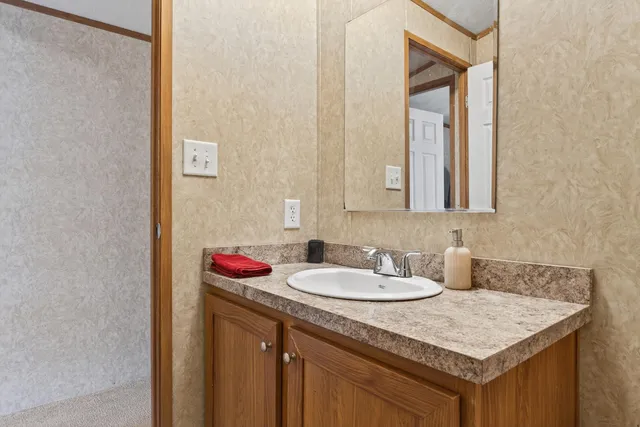 $100,000 | 21 Deer Hill Avenue, Standish, ME 04084