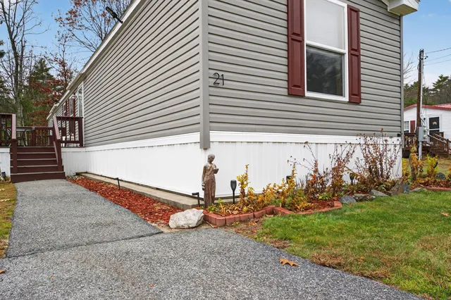$100,000 | 21 Deer Hill Avenue, Standish, ME 04084