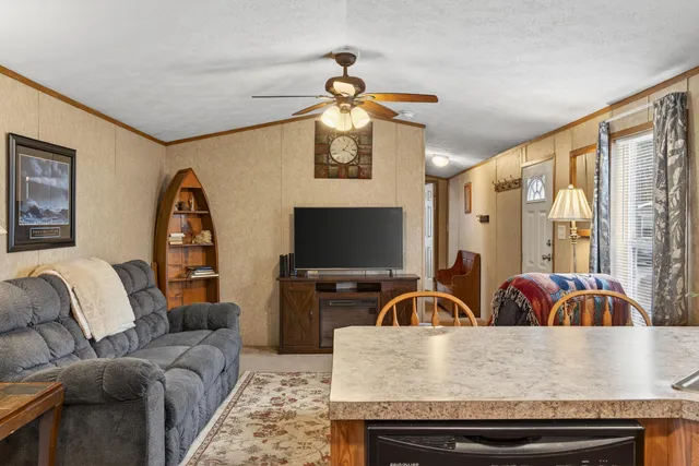 $100,000 | 21 Deer Hill Avenue, Standish, ME 04084