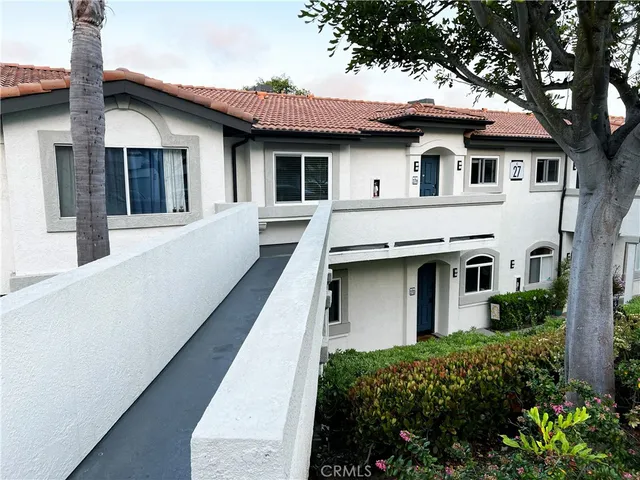 $699,000 | 30902 Club House Drive, Unit 27H, Laguna Niguel, CA 92677