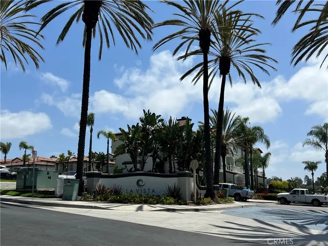 $699,000 | 30902 Club House Drive, Unit 27H, Laguna Niguel, CA 92677