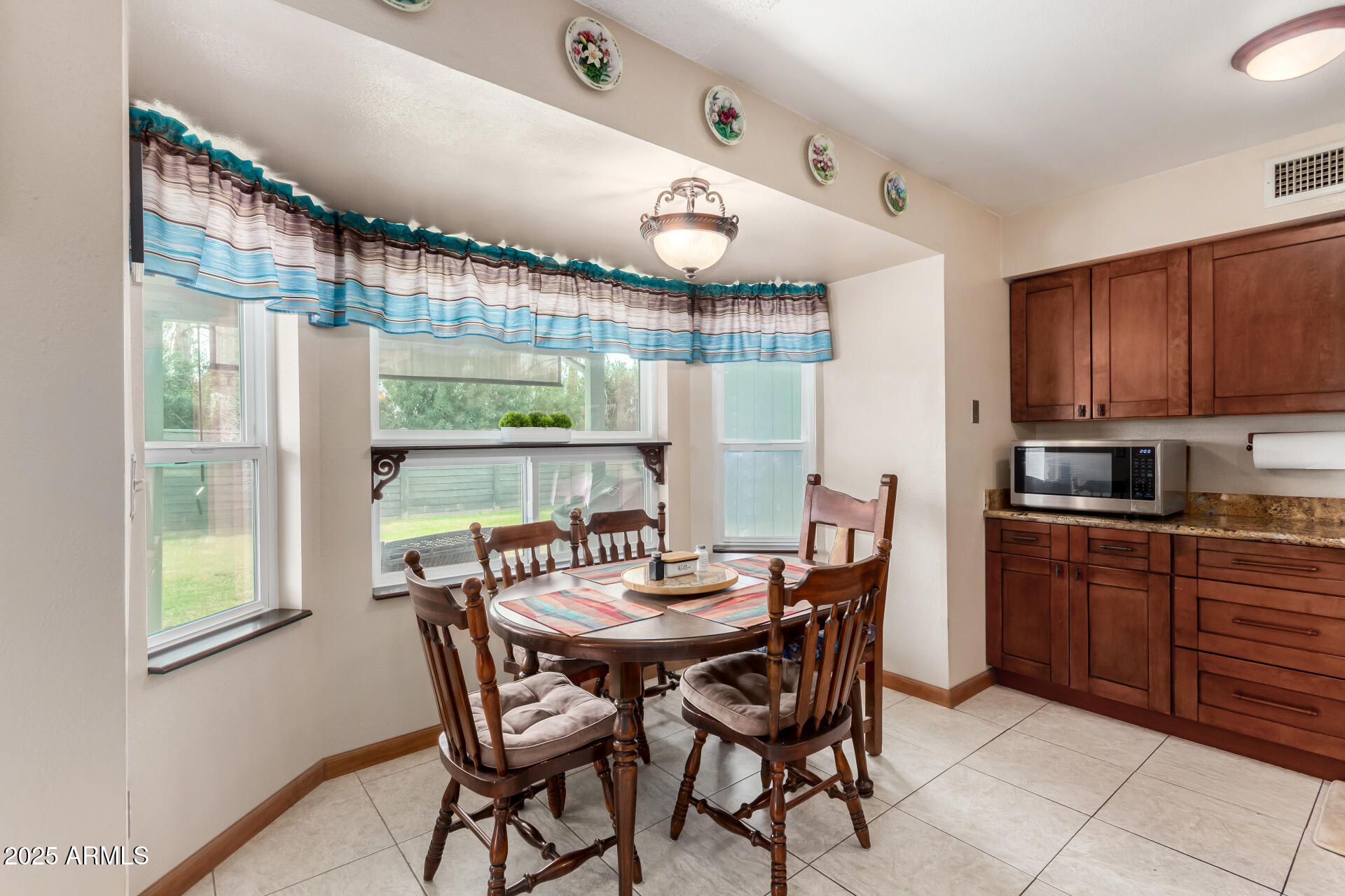 823 West El Prado Road Chandler, AZ 85225 - Photo 6 of 28 09 - El Prado