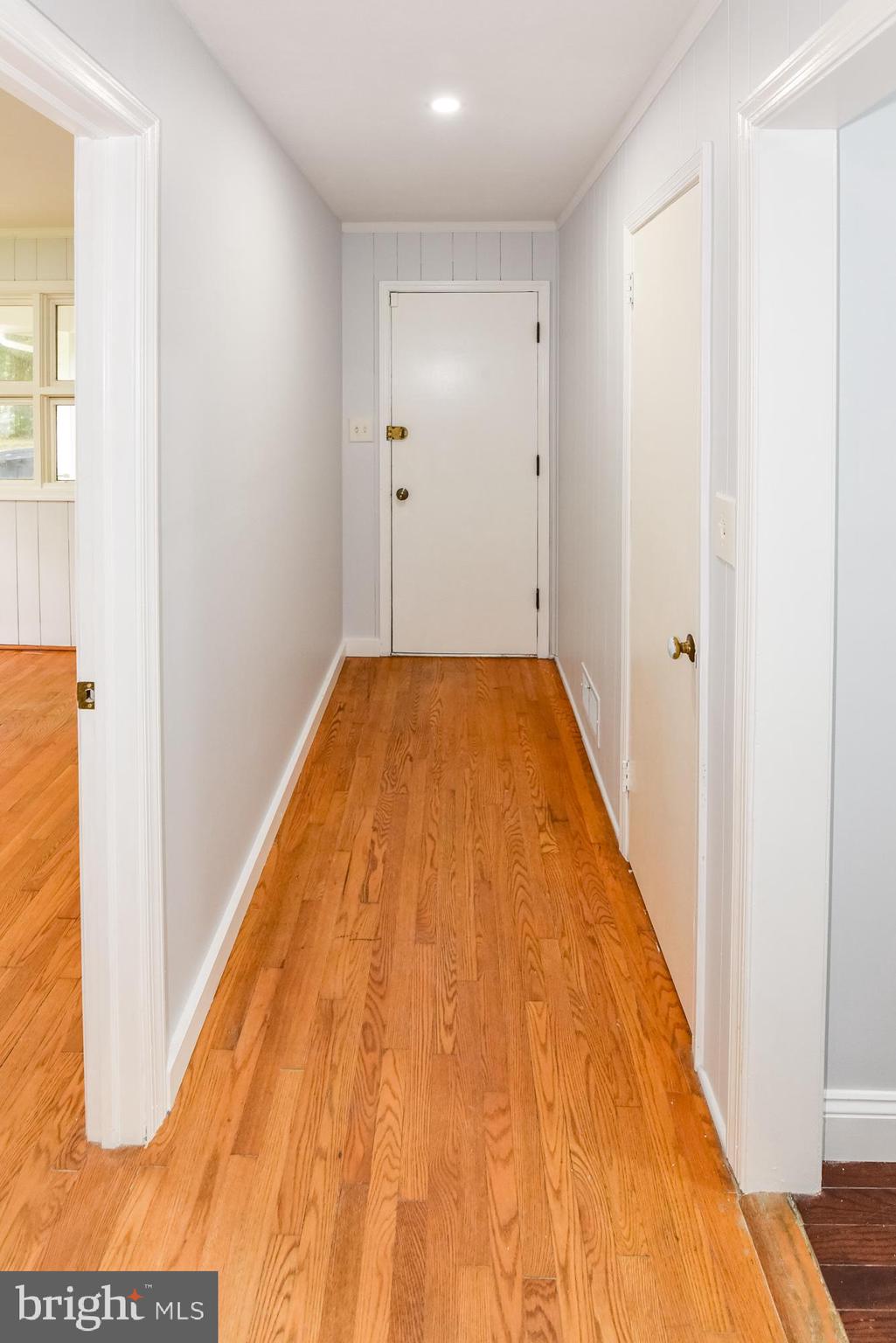 4302 Yates Road Beltsville, MD 20705 - Photo 2 of 43