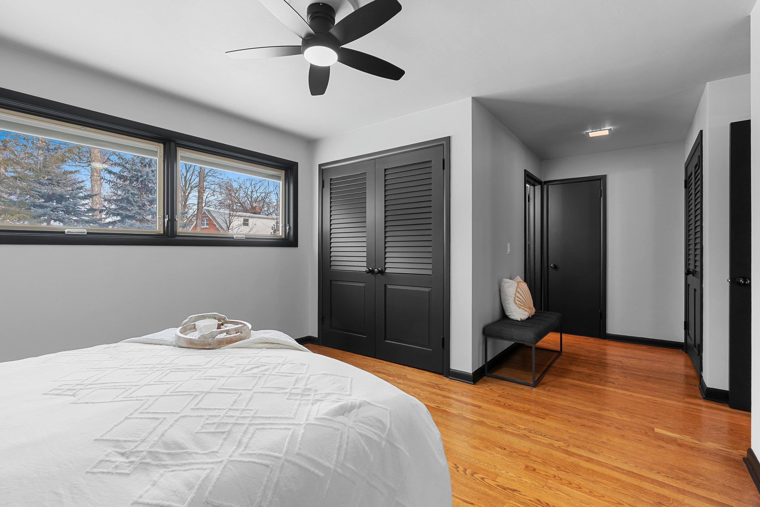 1040 East Moorpark Avenue Appleton, WI 54911 - Photo 14 of 27