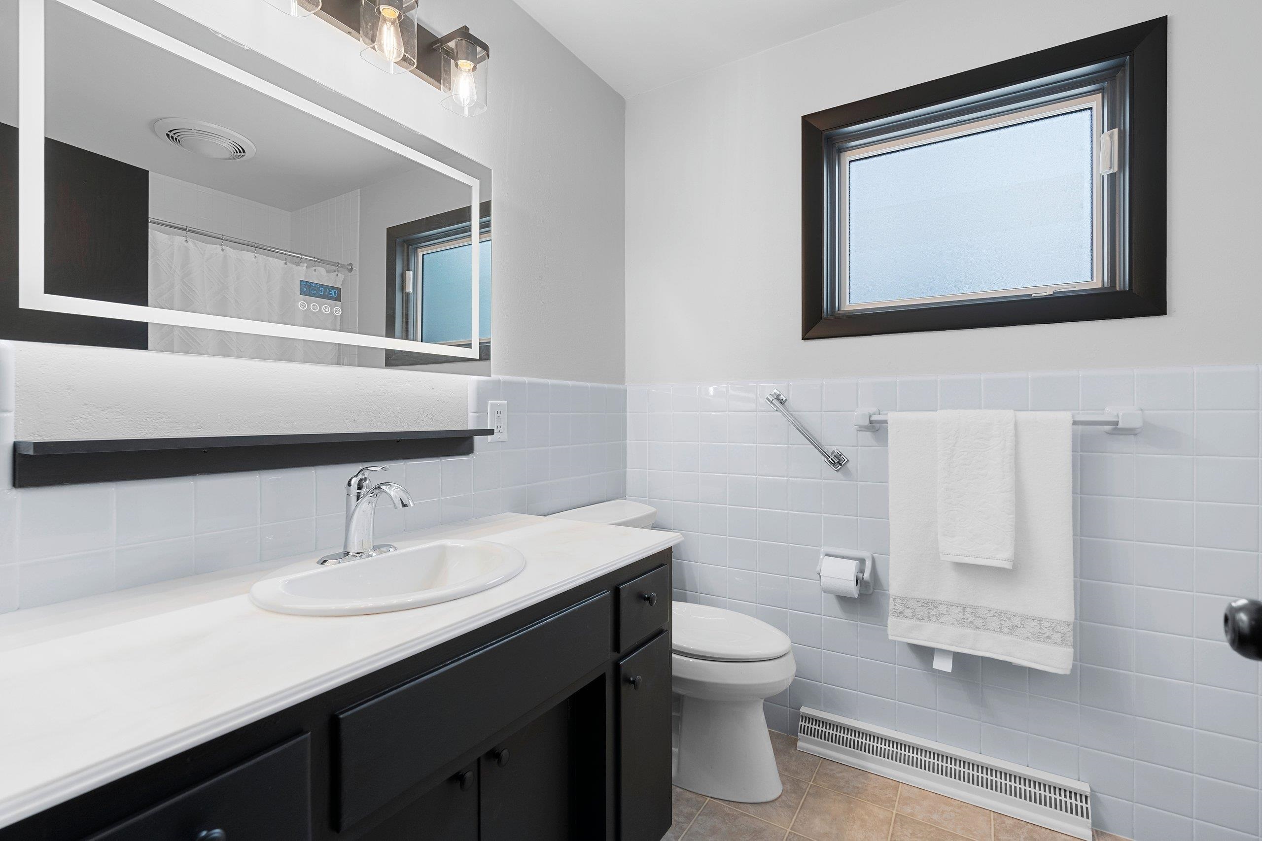 1040 East Moorpark Avenue Appleton, WI 54911 - Photo 18 of 27