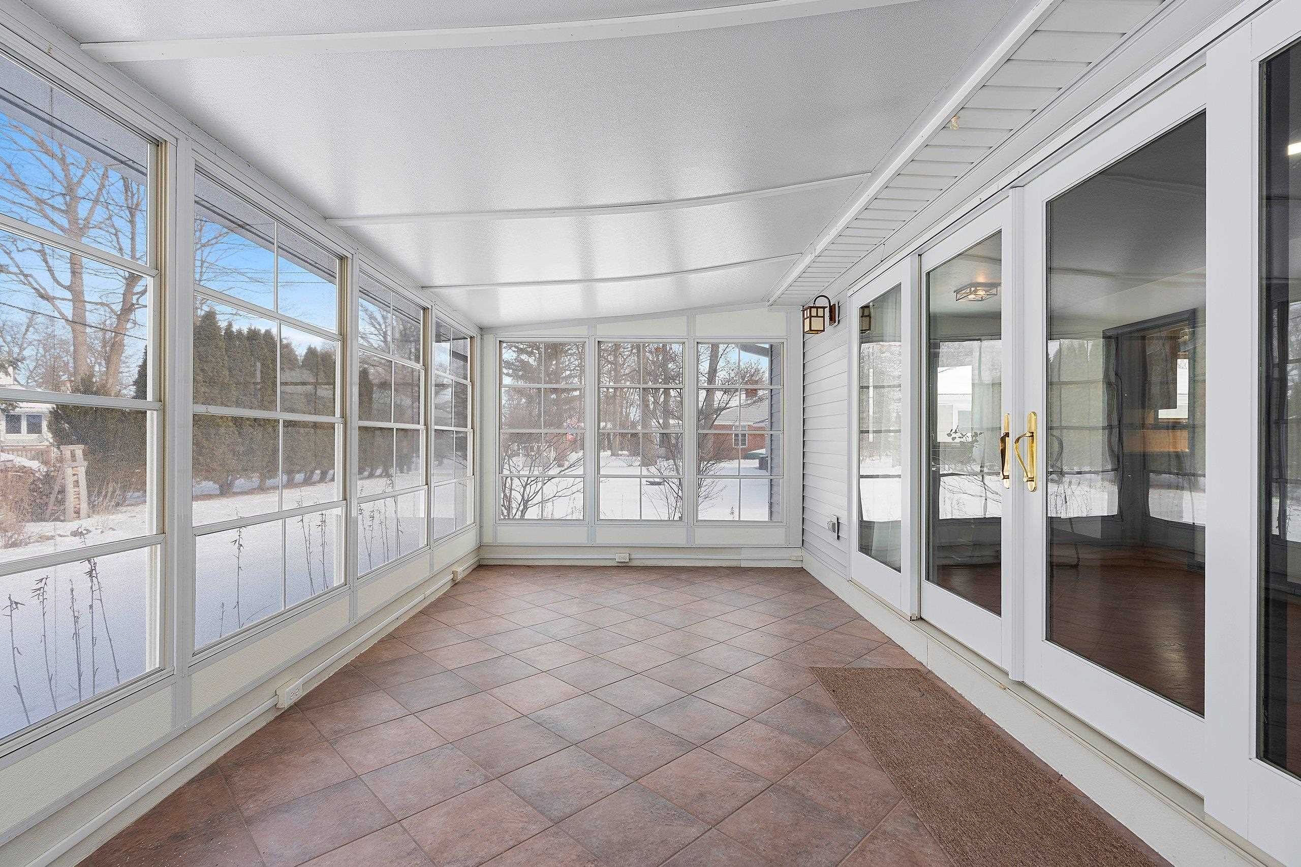 1040 East Moorpark Avenue Appleton, WI 54911 - Photo 24 of 27