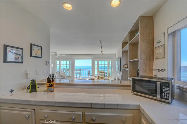 $8,000 | 1021 Gaviota Drive, Laguna Beach, CA 92651