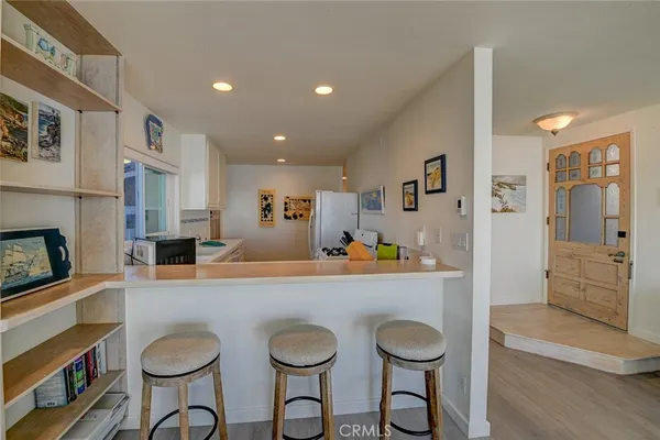 $8,000 | 1021 Gaviota Drive, Laguna Beach, CA 92651