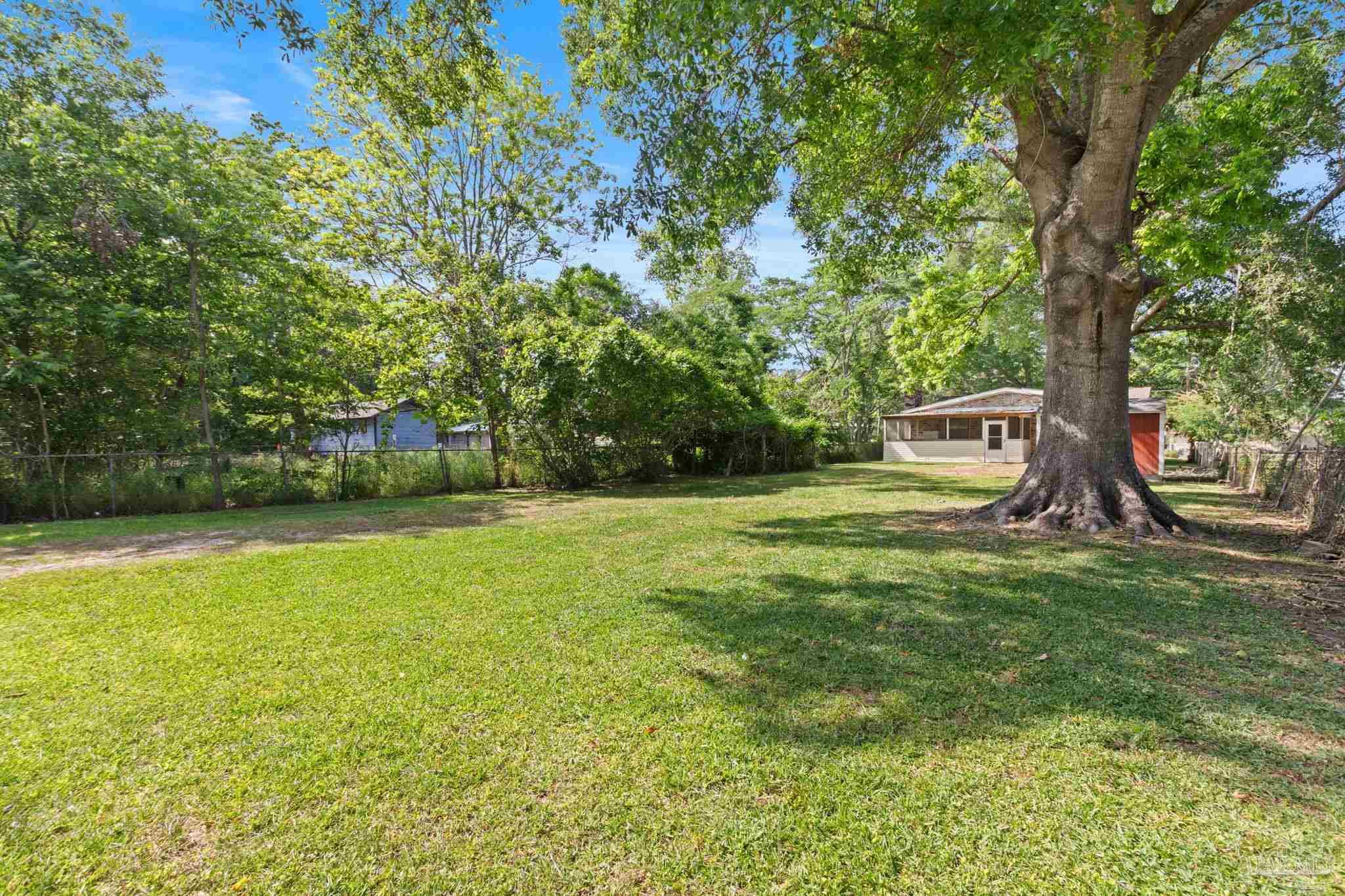 220 Liberty Street Atmore, AL 36502 - Photo 37 of 44