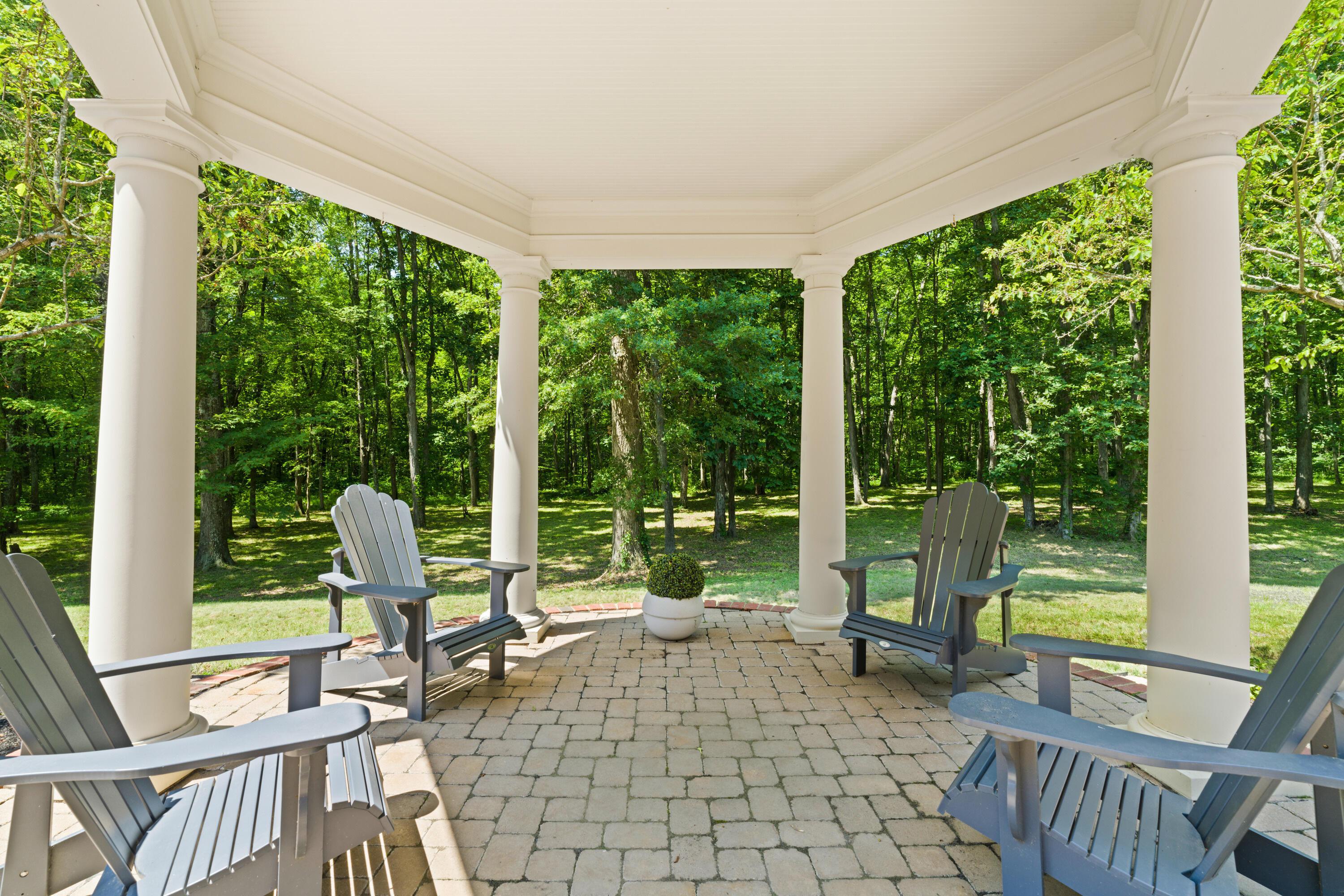 5455 Plantation Road Sunbury, OH 43074 - Photo 119 of 176 Patio + Covered Pavilion