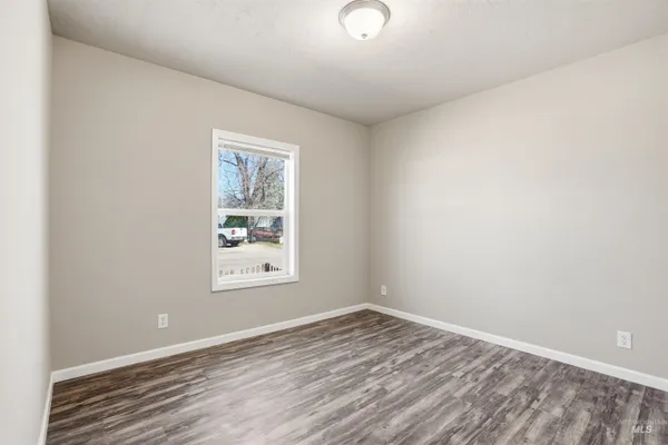 $600,000 | 352 & 374 E E Idaho Street, Middleton, ID 83644