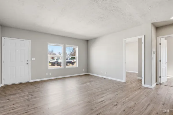 $600,000 | 352 & 374 E E Idaho Street, Middleton, ID 83644