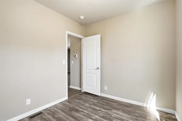 $600,000 | 352 & 374 E E Idaho Street, Middleton, ID 83644