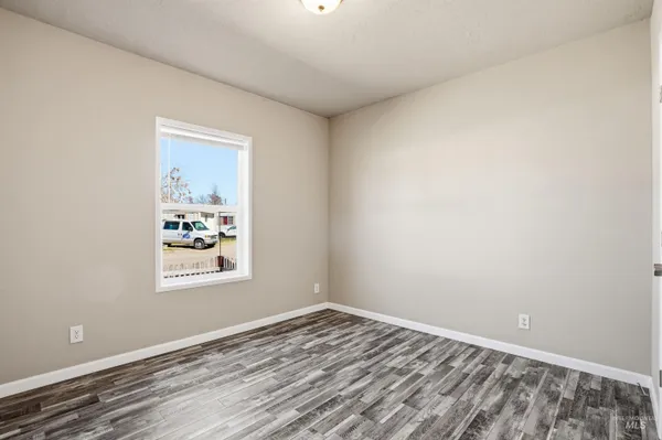 $600,000 | 352 & 374 E E Idaho Street, Middleton, ID 83644