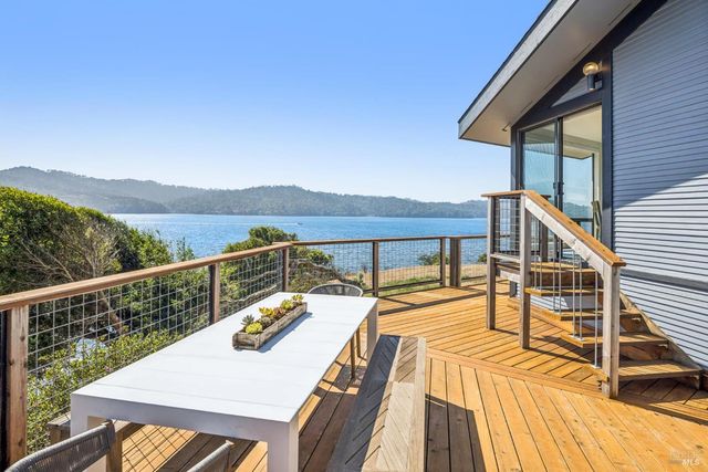 $3,600,000 | 17523 Highway 1, Marshall, CA 94940