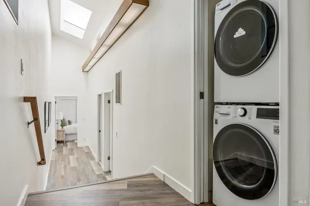 $4,000,000 | 17523 Highway 1, Marshall, CA 94940