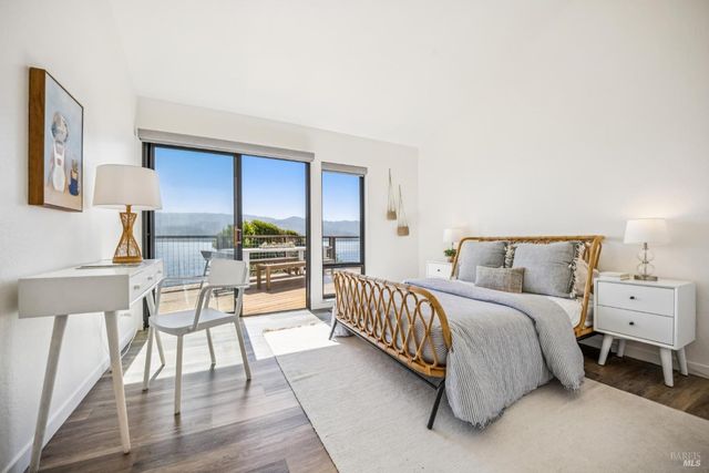 $3,600,000 | 17523 Highway 1, Marshall, CA 94940