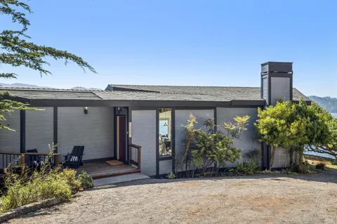 $3,600,000 | 17523 Highway 1, Marshall, CA 94940