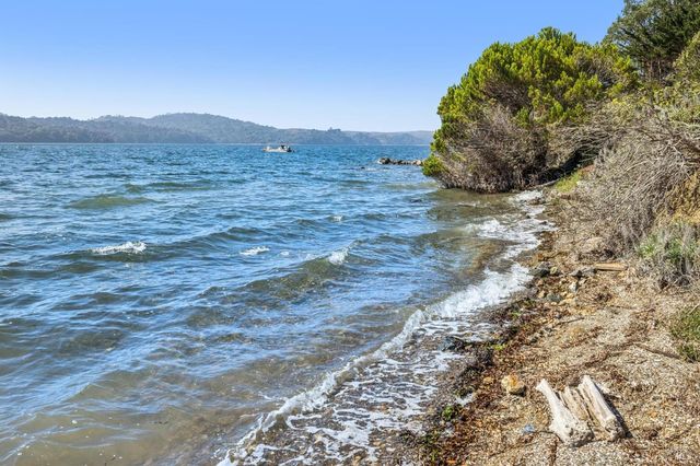 $3,600,000 | 17523 Highway 1, Marshall, CA 94940